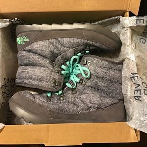 NEW!The North Face women’s Thermoball lace boots!